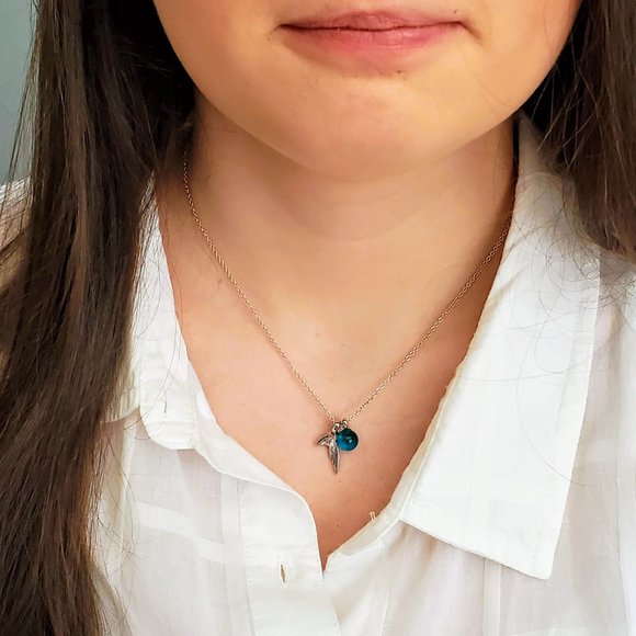 Mermaid's Tear Necklace - Picture 2 of 3